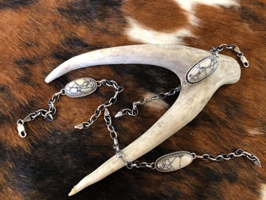 White Buffalo Oval Stone Bracelet