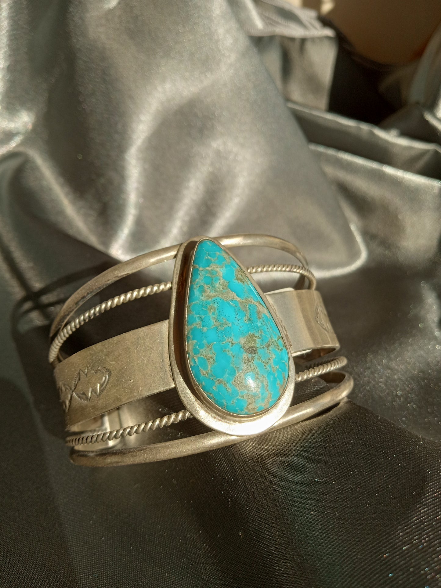Genuine Native Turquoise and Sterling Silver Teardrop Cuff